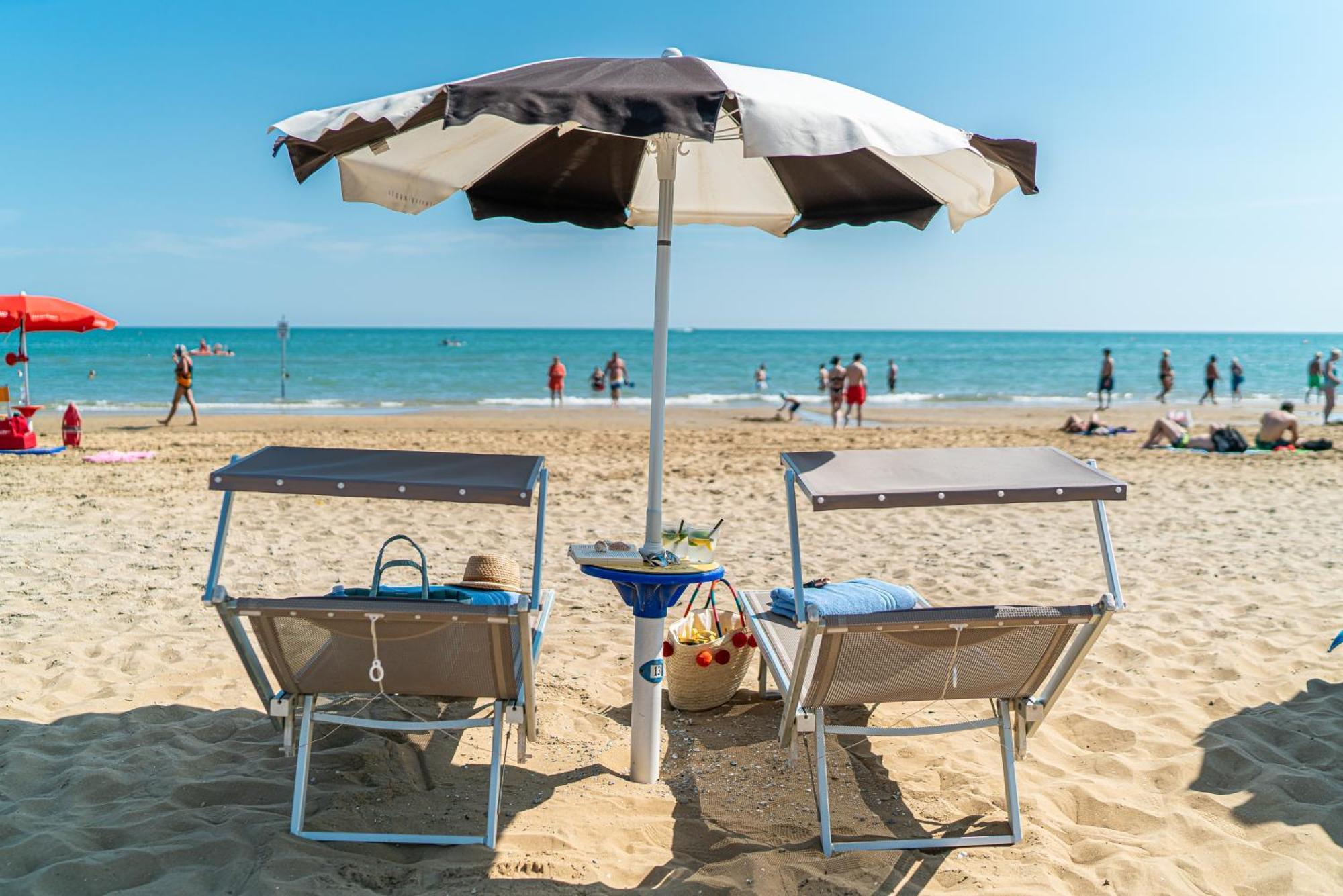 Hotel Parigi Bibione Ngoại thất bức ảnh